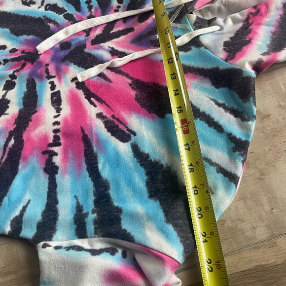 Adorable Tie Dye Hoodie - Picture 6 of 10